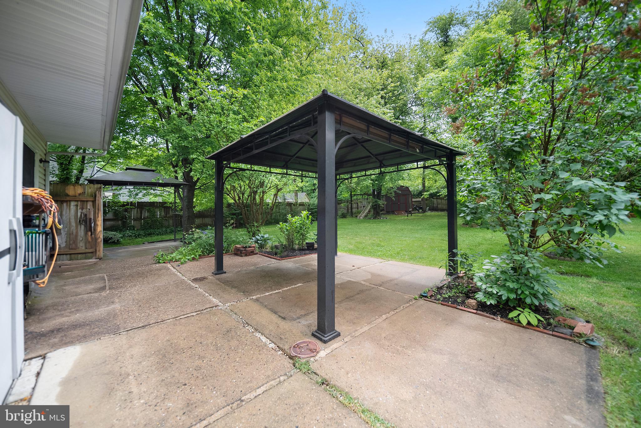 13 Overington Ave