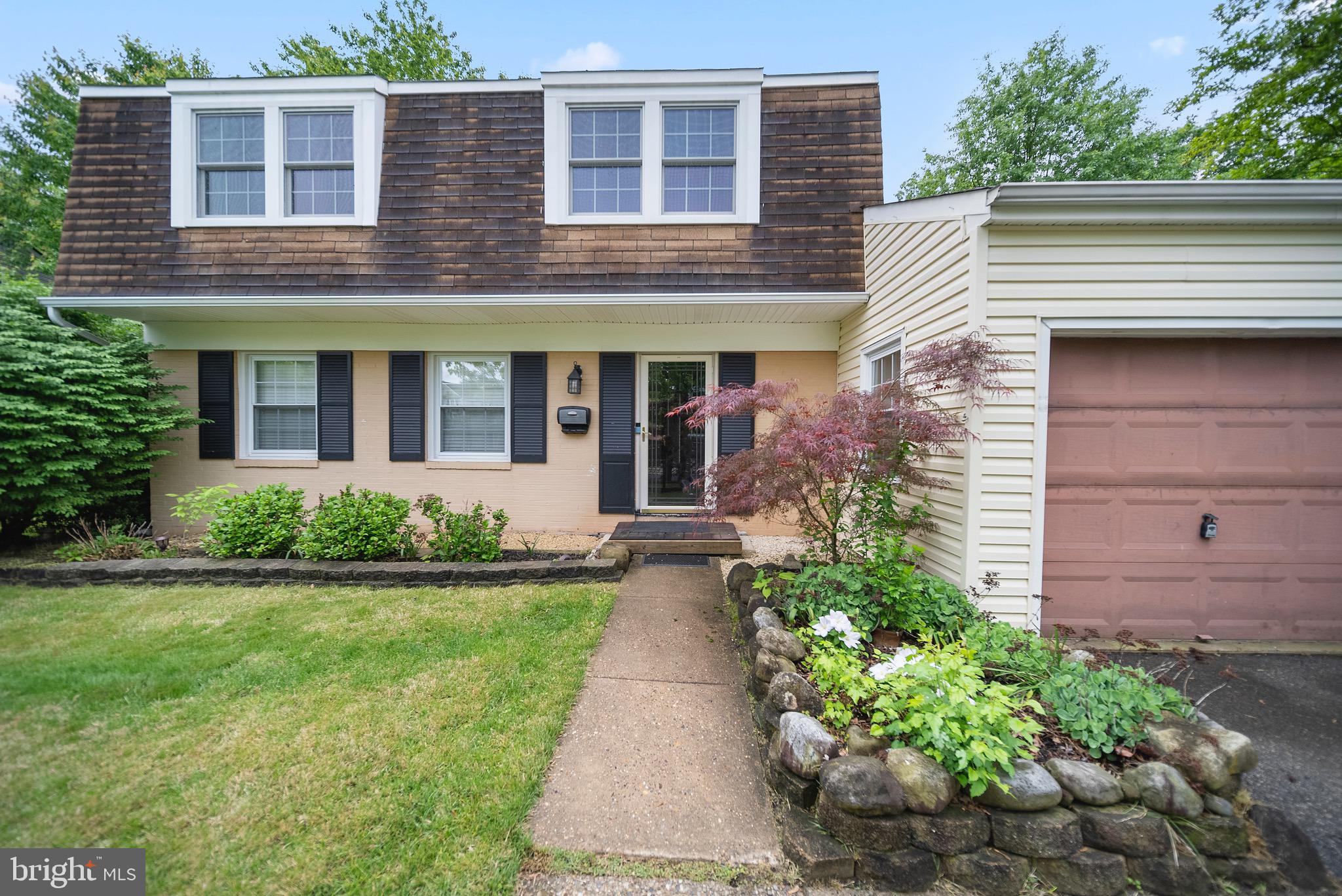 13 Overington Ave