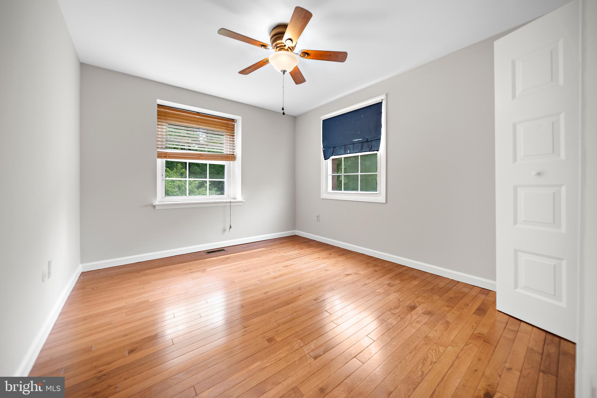 13 Overington Ave