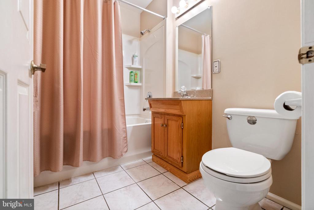 2208-B Toddsbury Ct