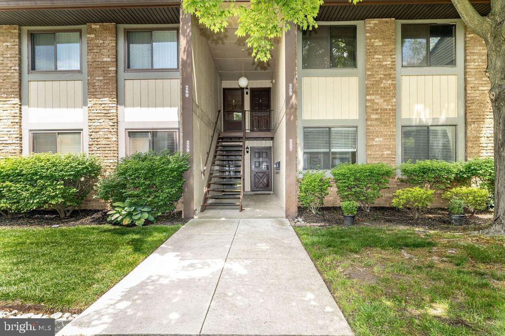 115 E Kings Highway Unit ##257