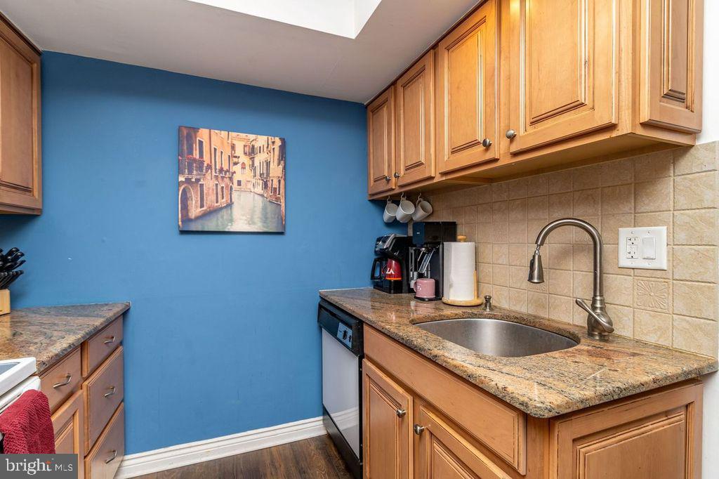 115 E Kings Highway Unit ##257
