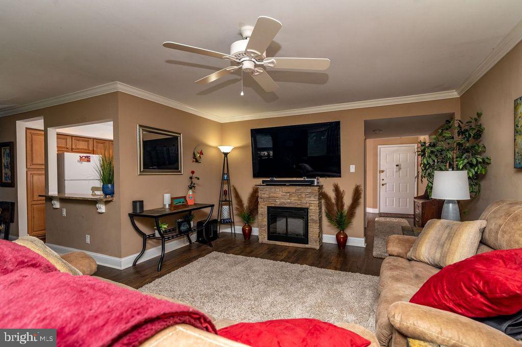 115 E Kings Highway Unit ##257