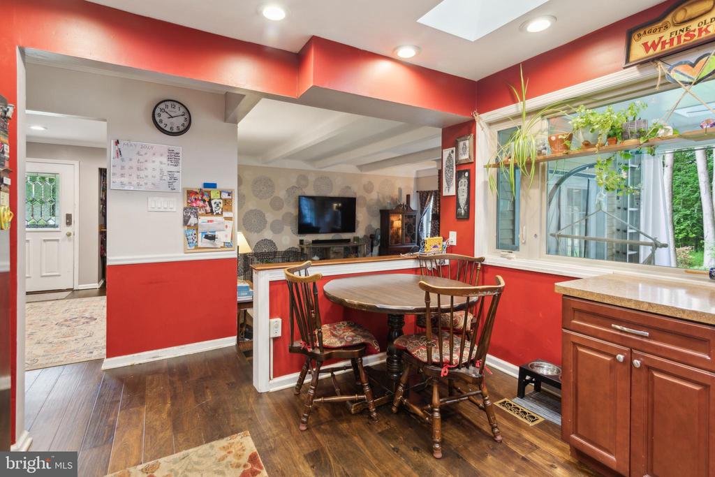 7 WISINA COURT