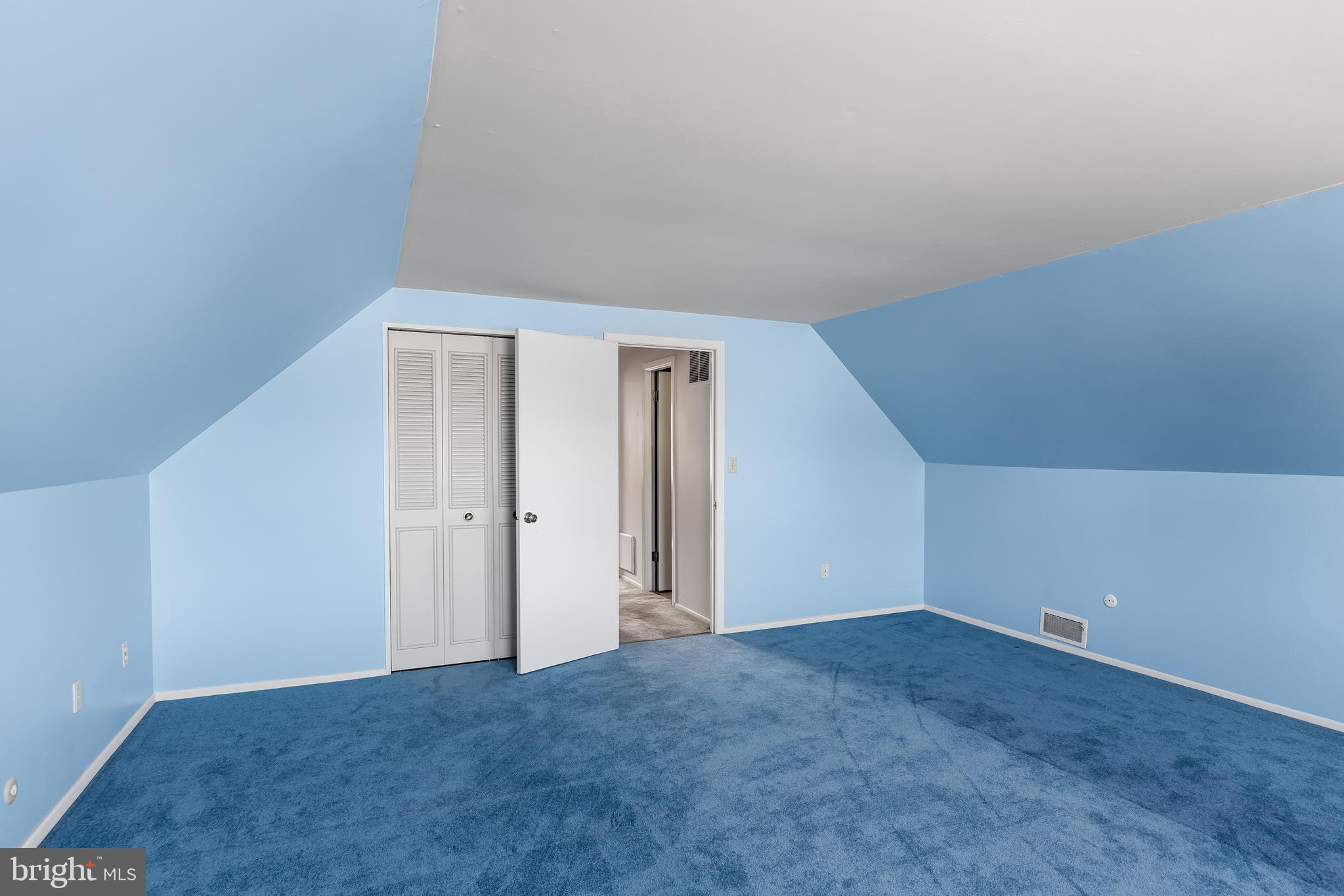95 Hazelwood Cir
