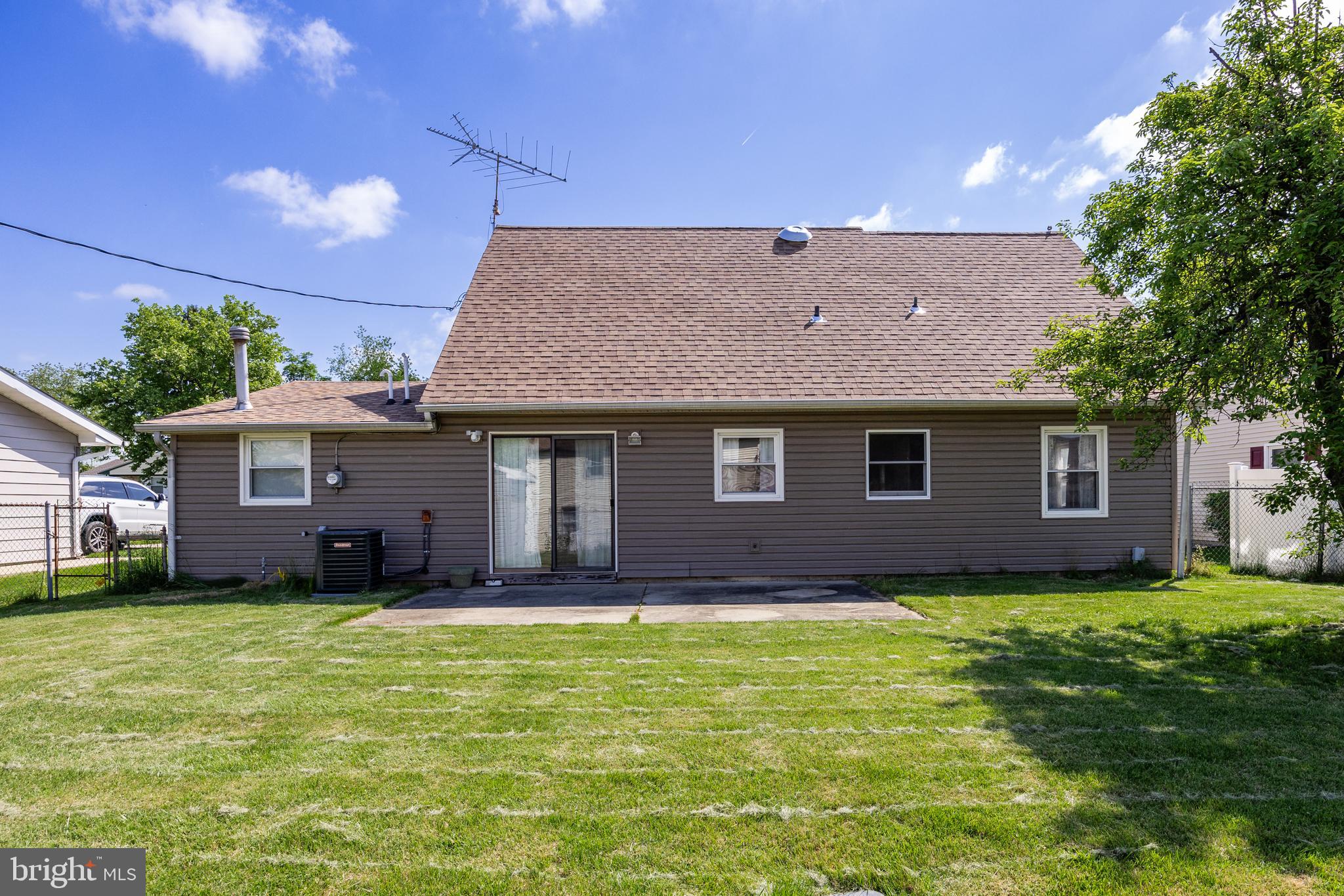95 Hazelwood Cir