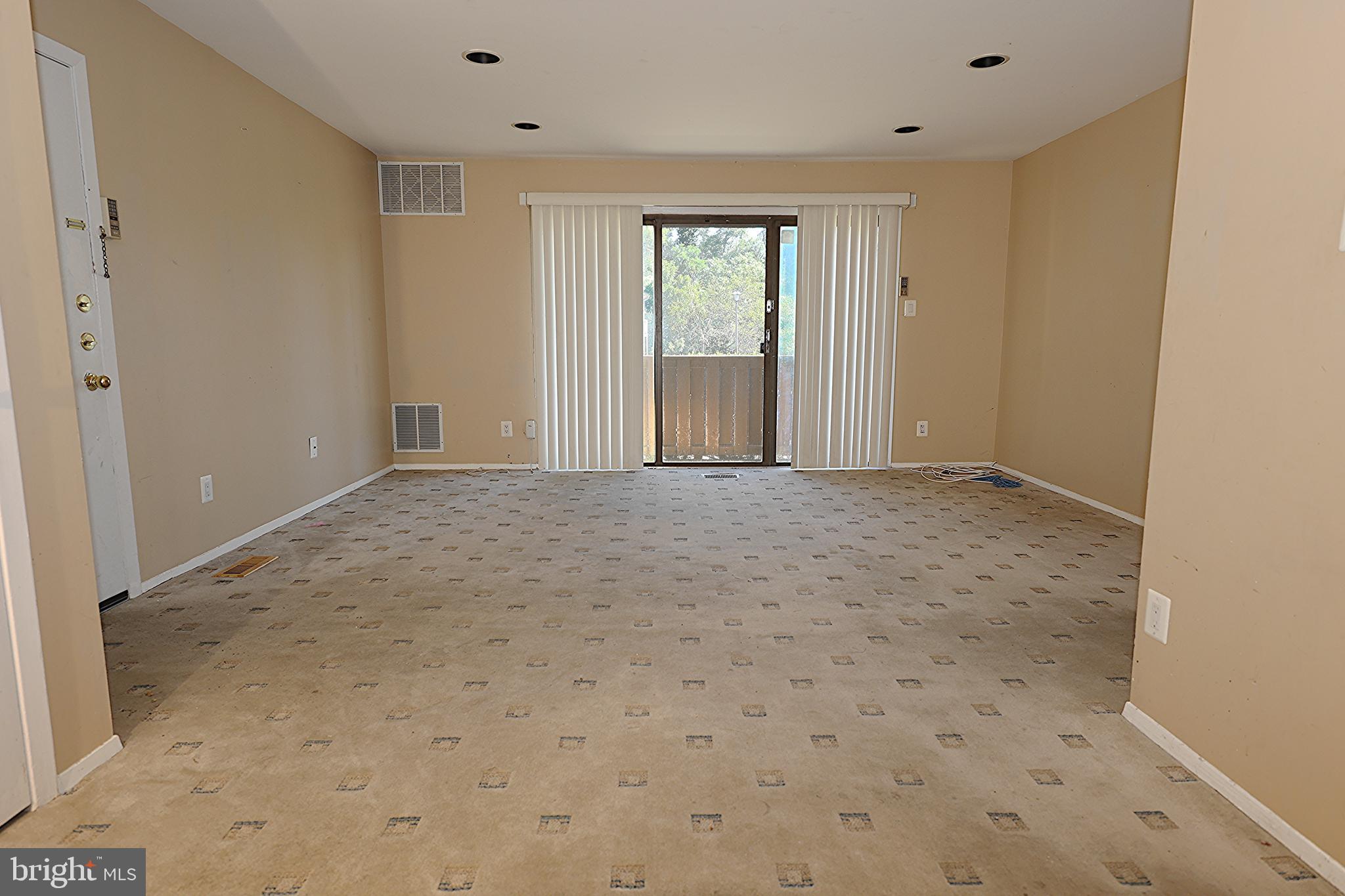 1005 Woodhollow Dr