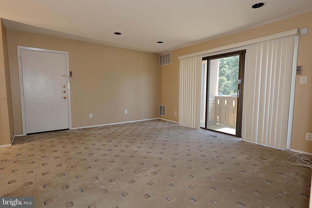 1005 Woodhollow Dr