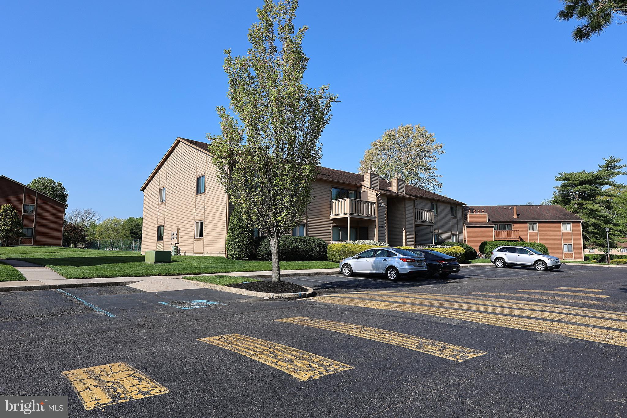 1005 Woodhollow Dr