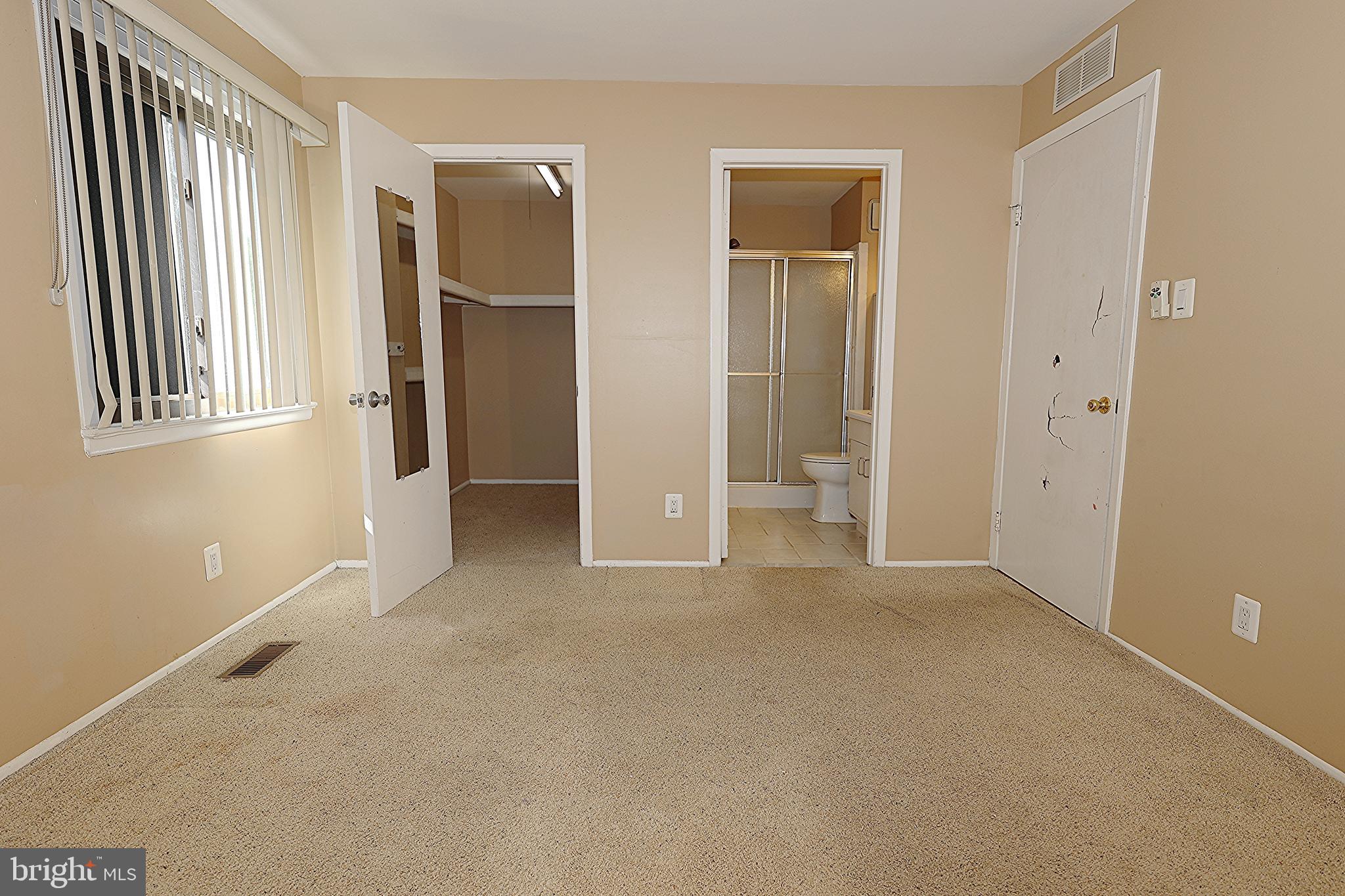 1005 Woodhollow Dr