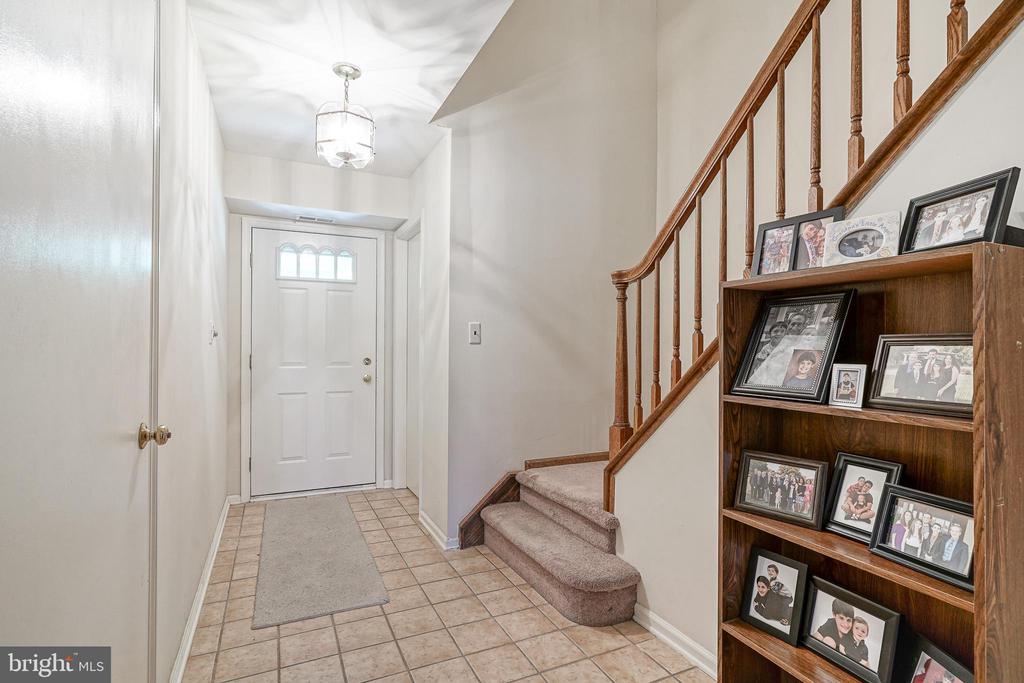 604 HAZELWOOD LANE