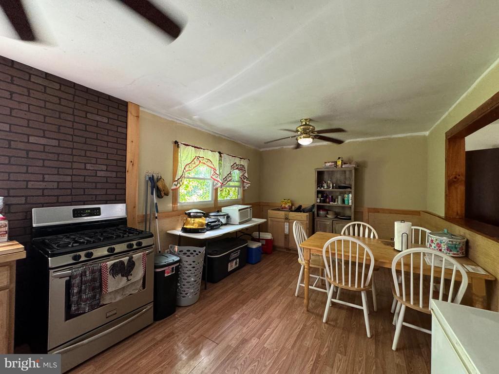 402 LOUISIANA TRAIL