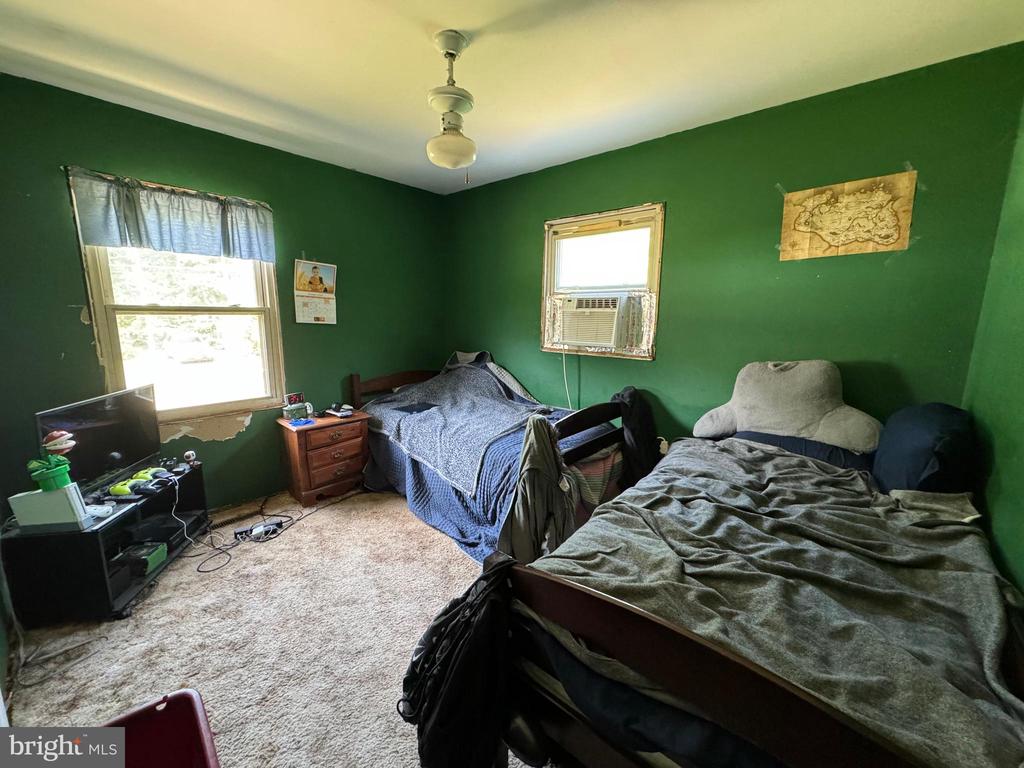 402 LOUISIANA TRAIL