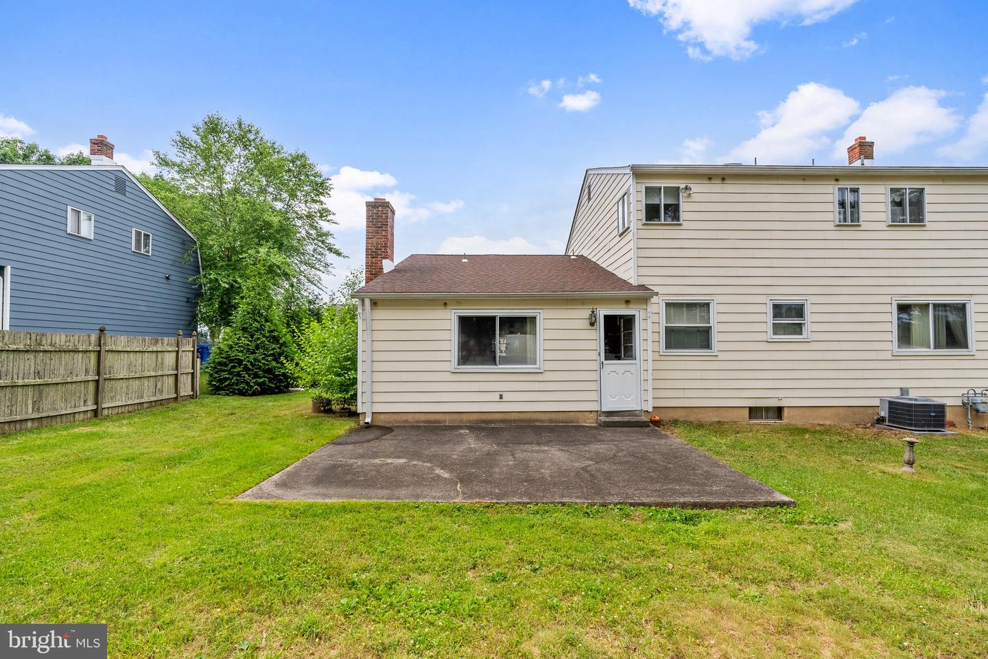 9 Everington Rd