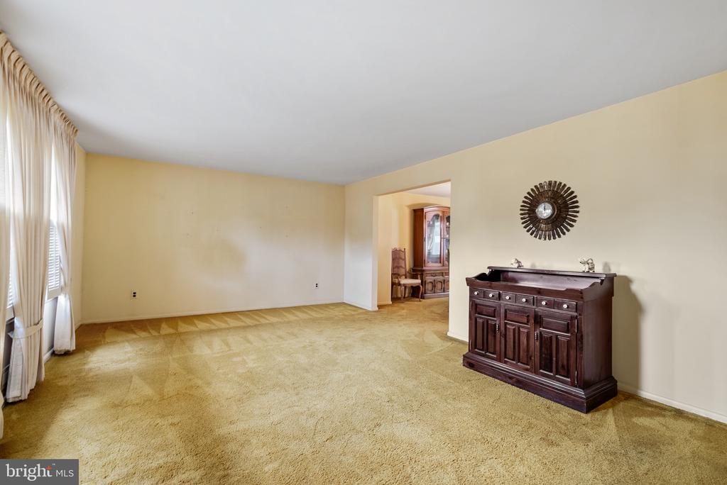 9 Everington Rd