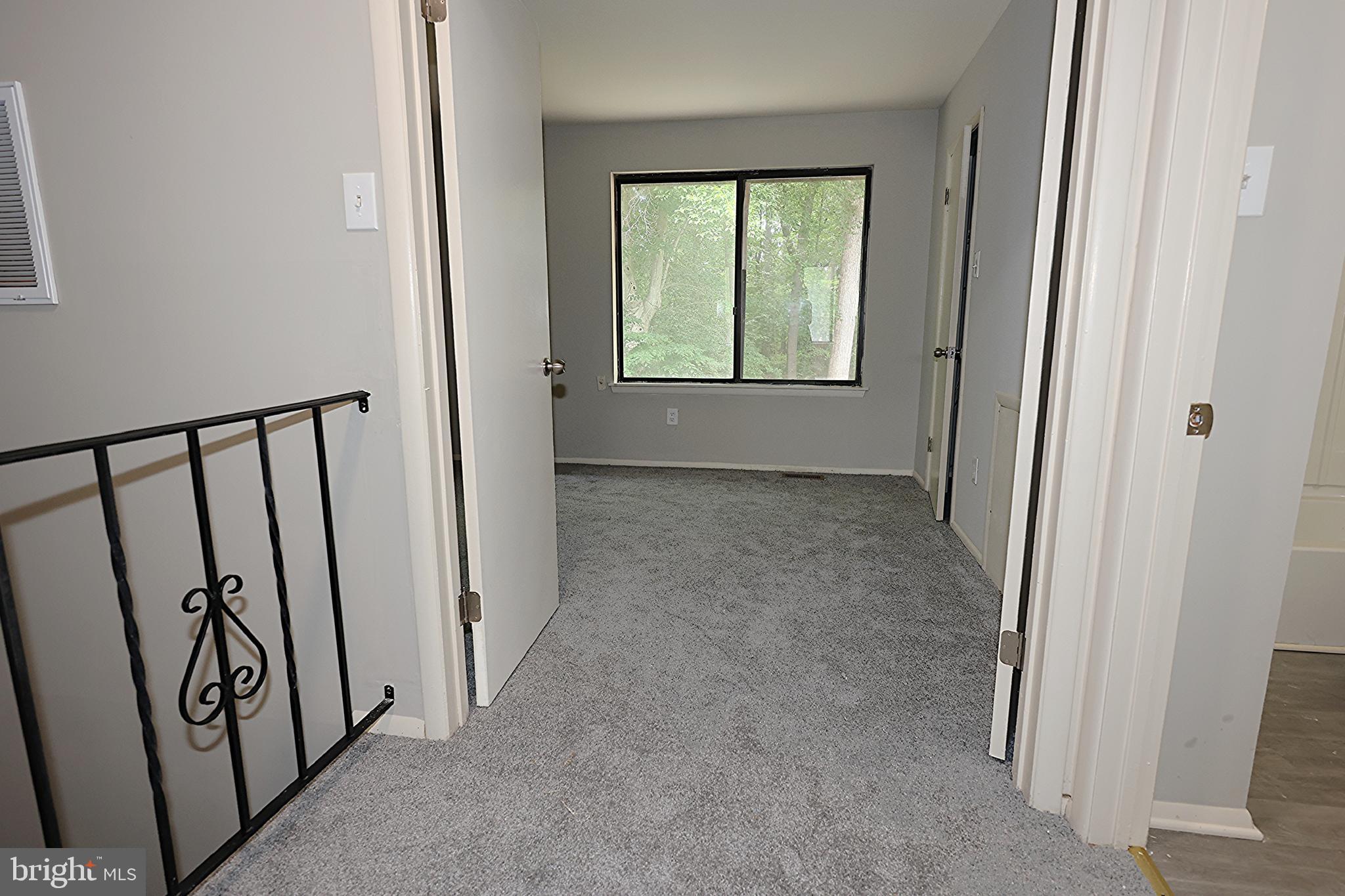 11 Sycamore Ct