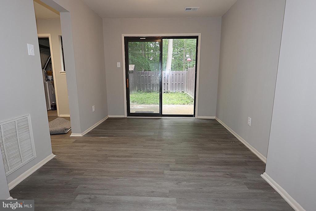 11 Sycamore Ct