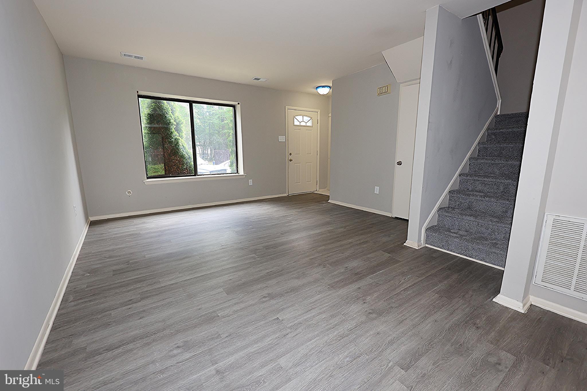 11 Sycamore Ct