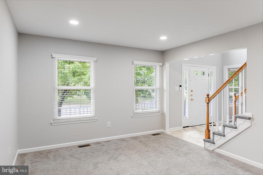 46 Turnbridge Dr