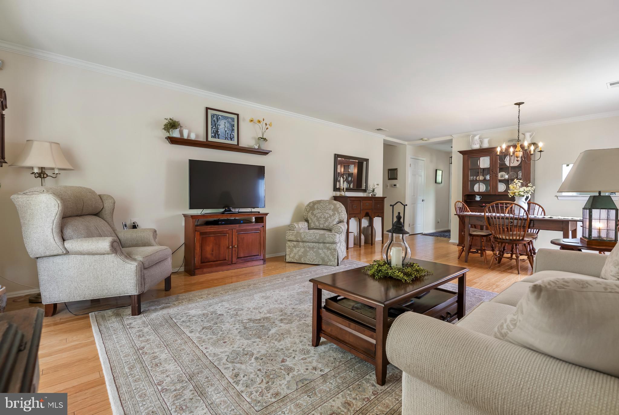 13 E Berwin Way