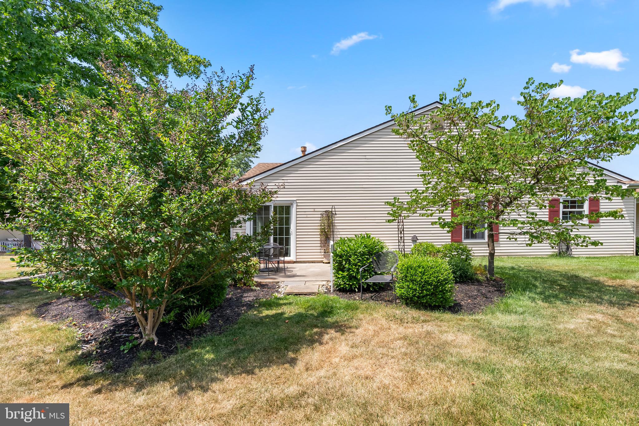 13 E Berwin Way