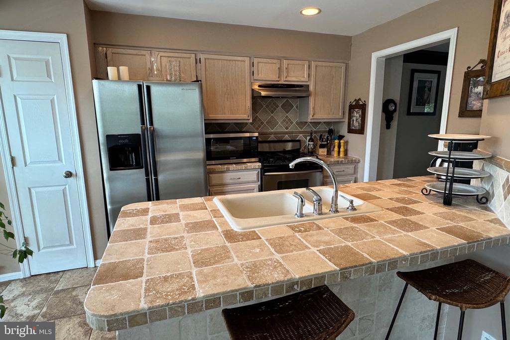 56 SNOWBERRY LANE