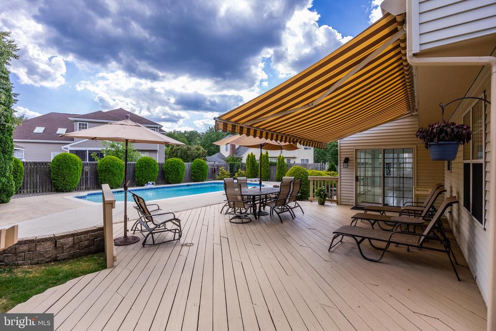 108 W Dominion Dr