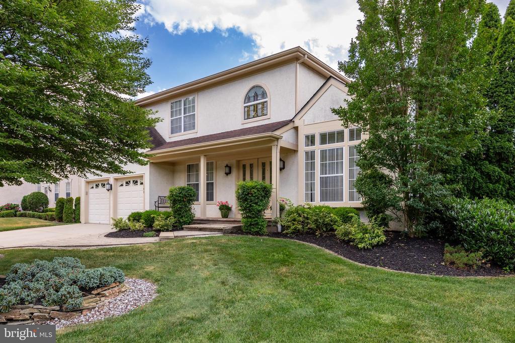 108 W Dominion Dr