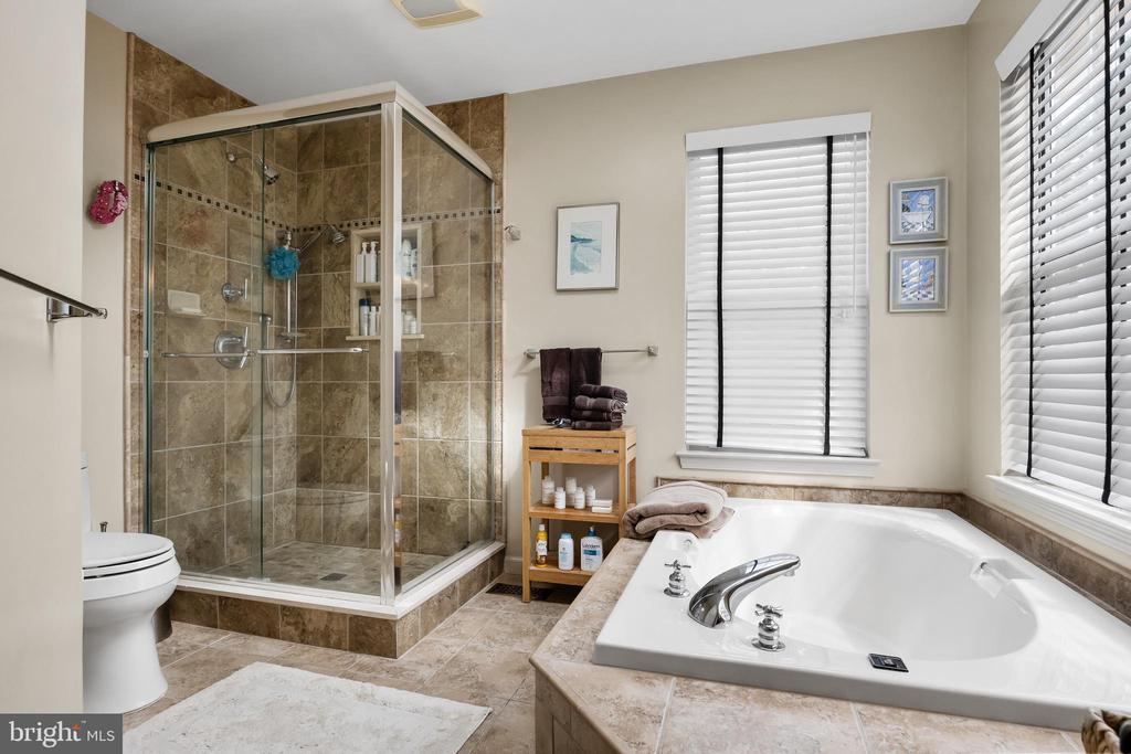108 W Dominion Dr