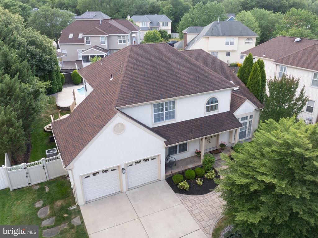 108 W Dominion Dr