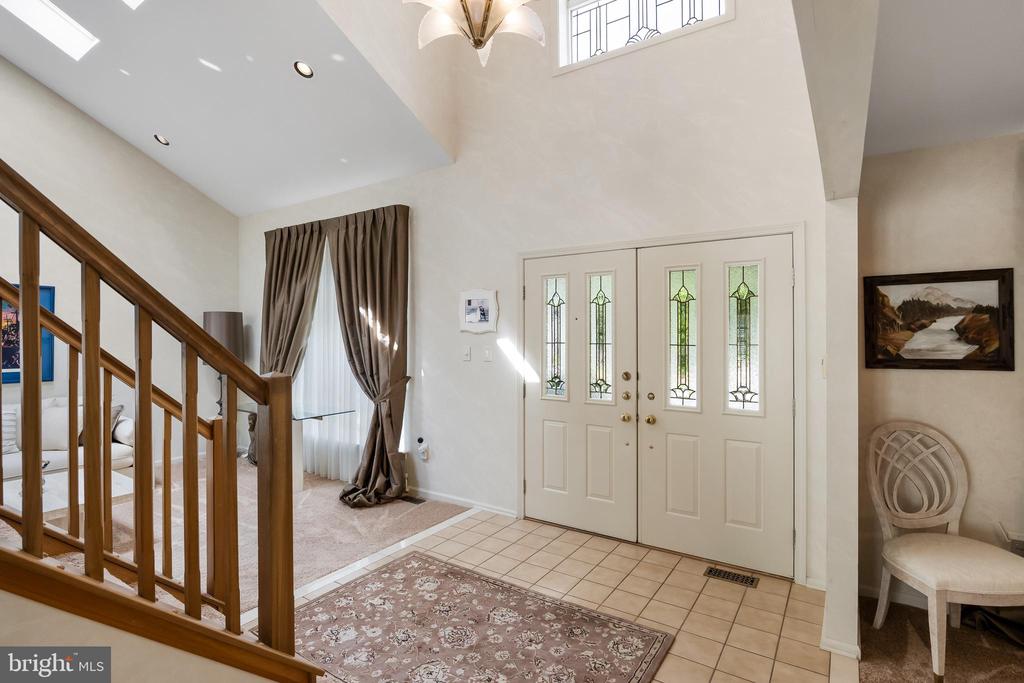108 W Dominion Dr