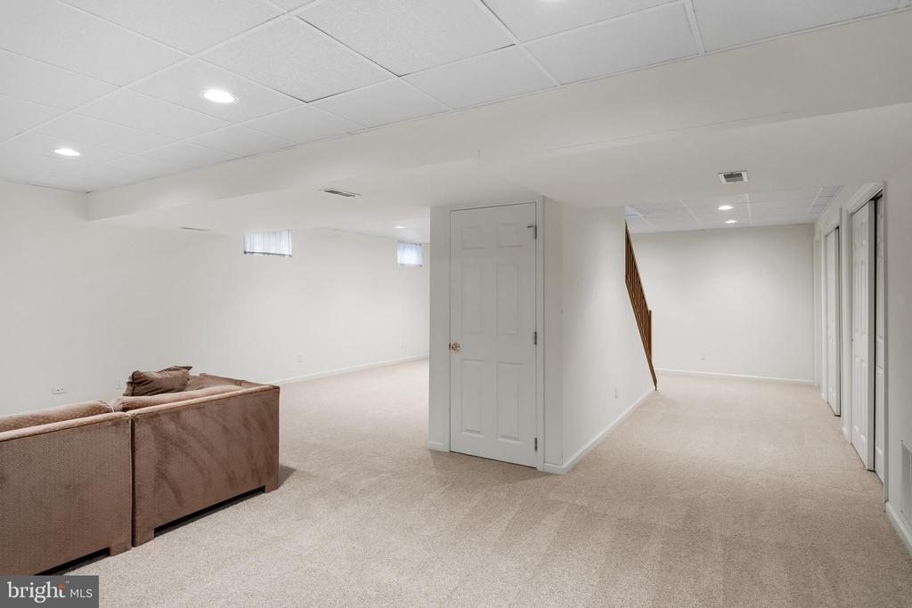 108 W Dominion Dr