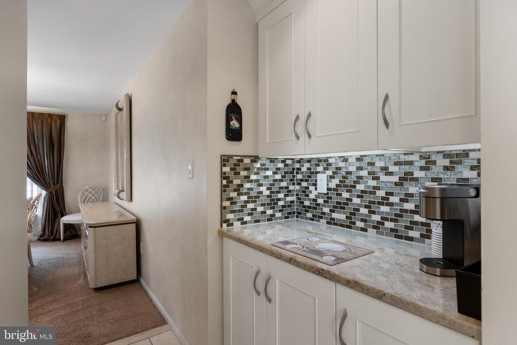 108 W Dominion Dr
