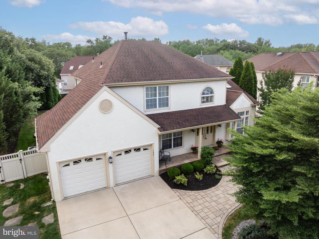 108 W Dominion Dr