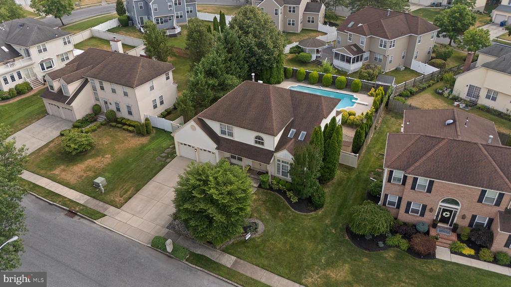 108 W Dominion Dr