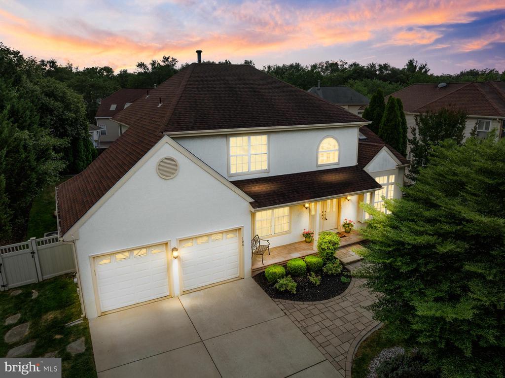 108 W Dominion Dr