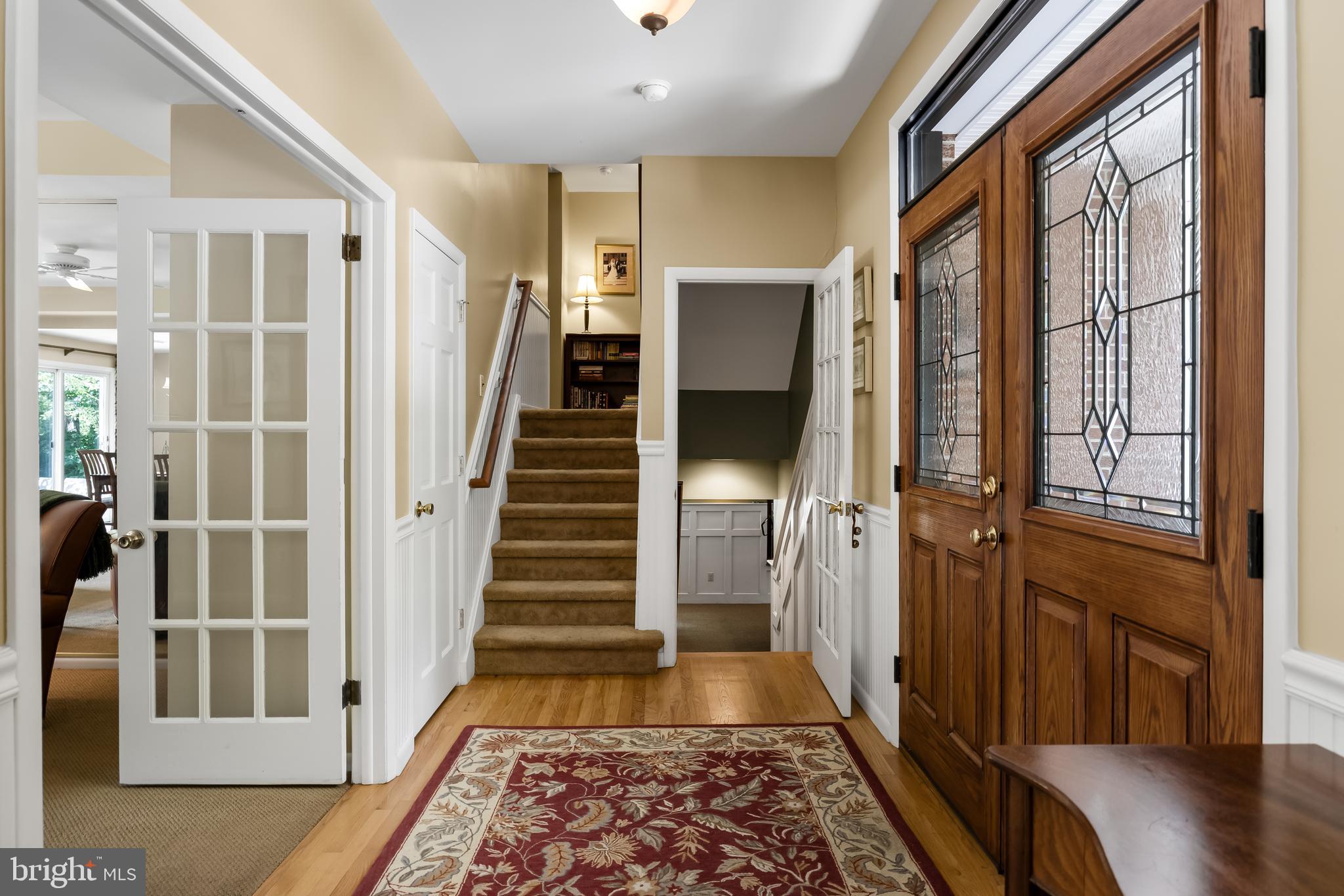 528 N Elmwood Rd
