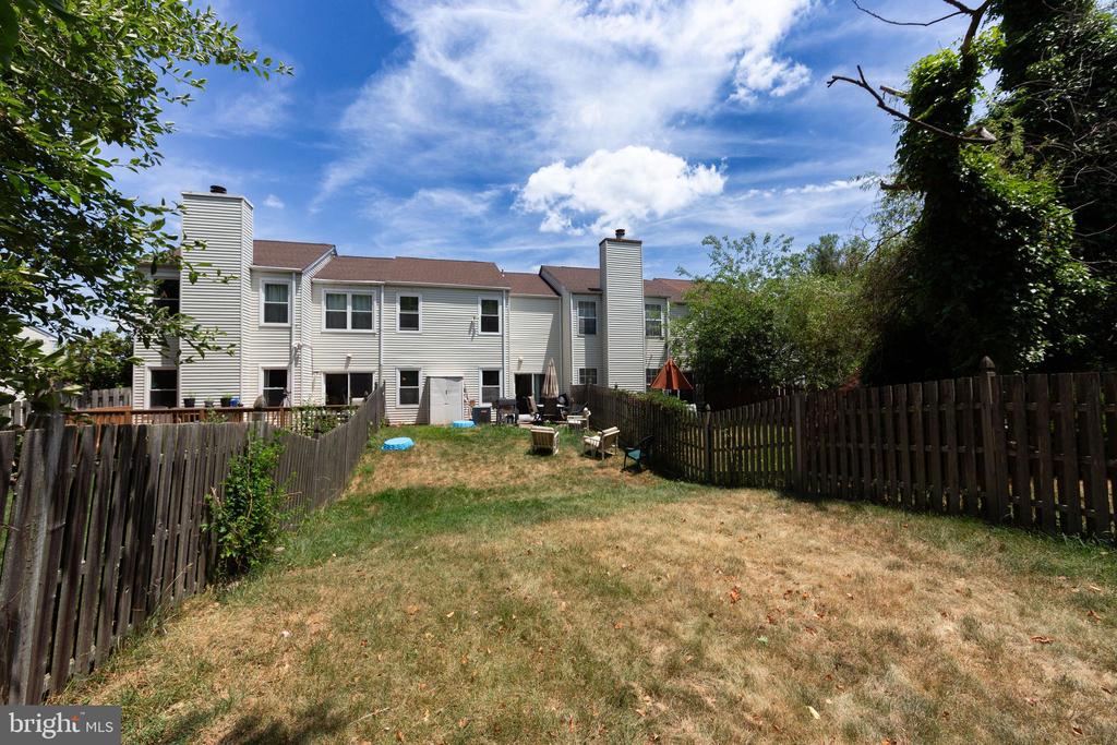 152 N HILL DRIVE