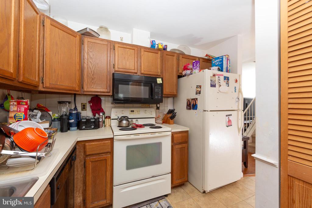 152 N HILL DRIVE
