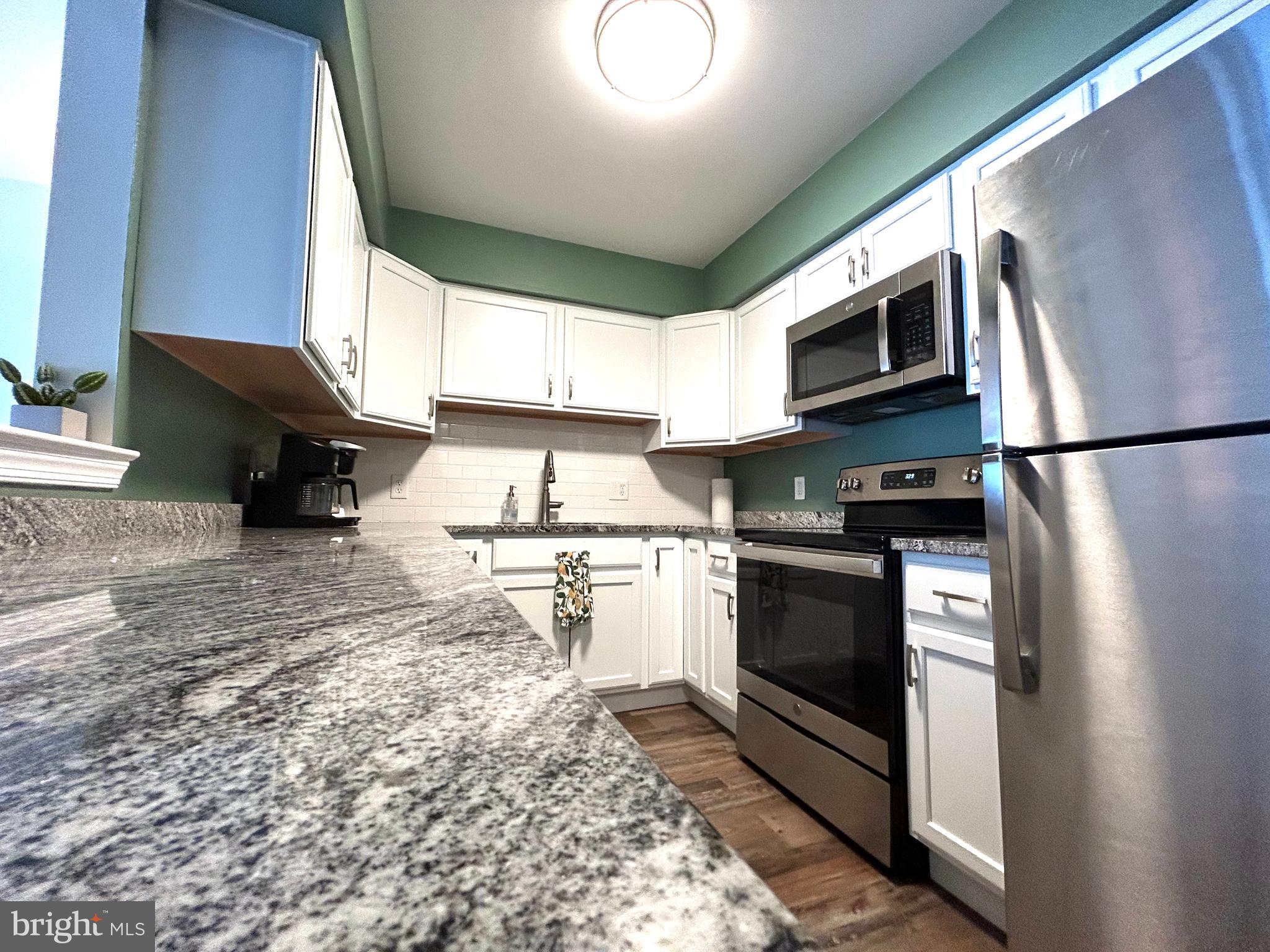 38 Bridgewater Dr