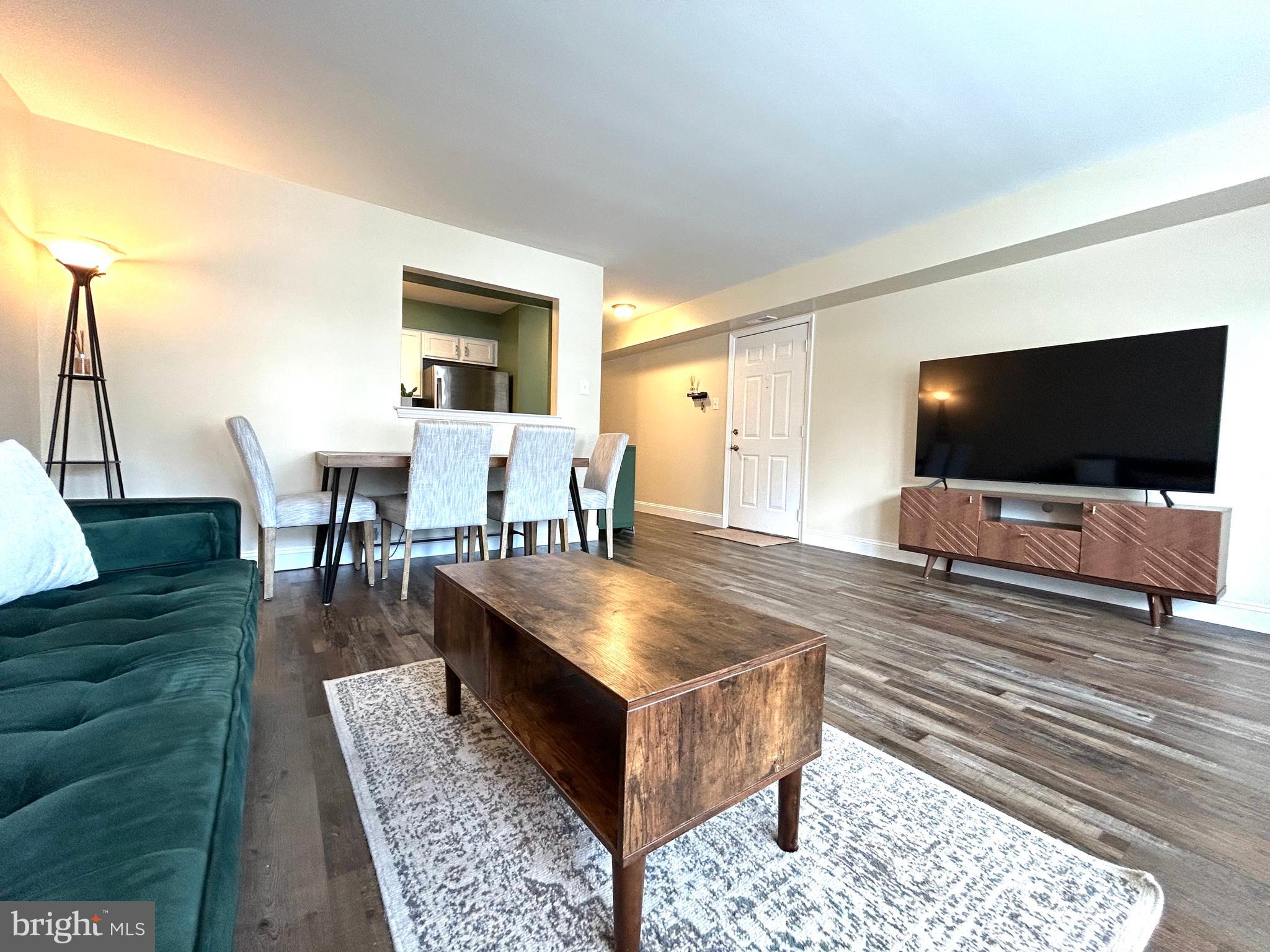 38 Bridgewater Dr