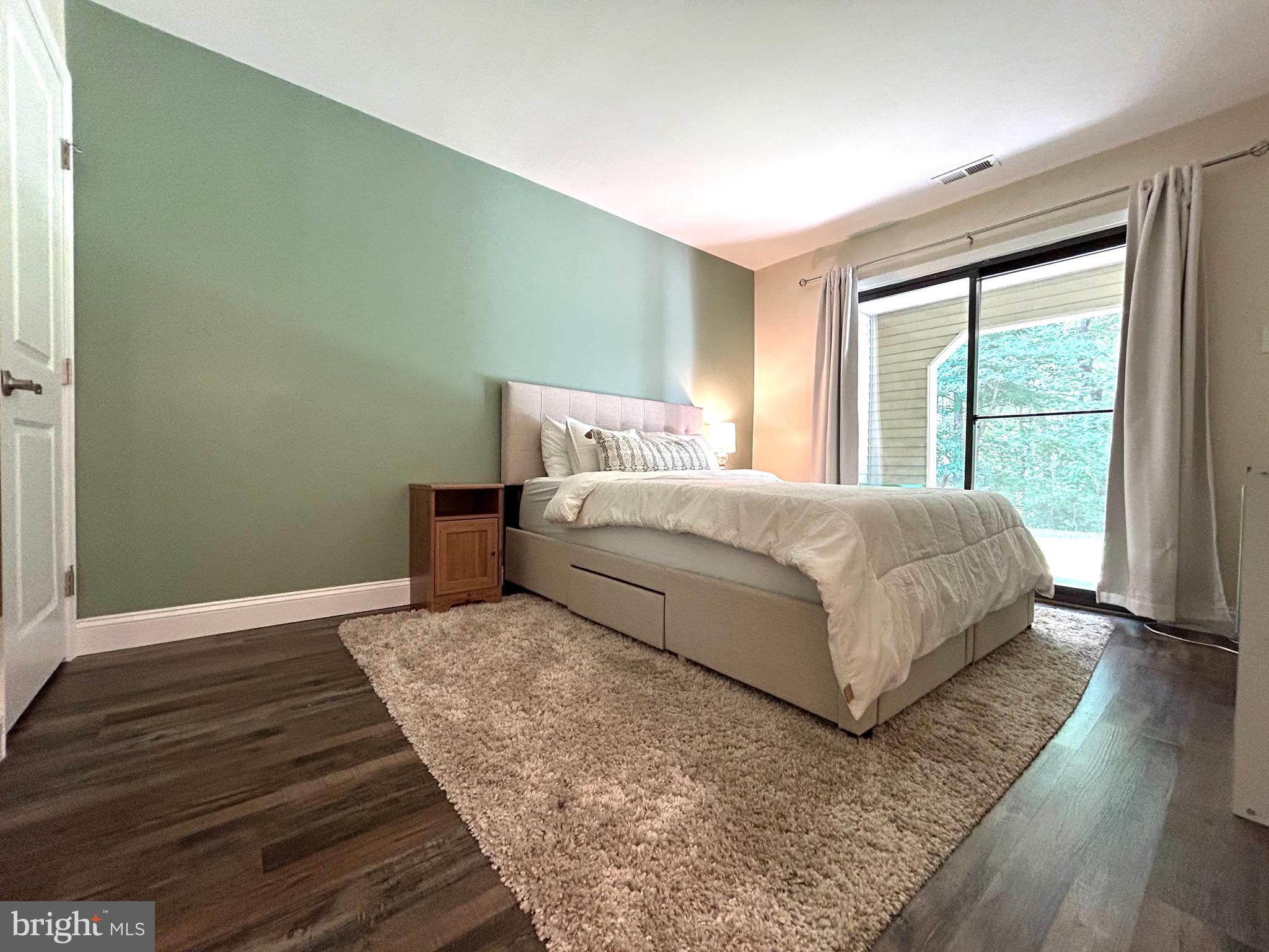 38 Bridgewater Dr