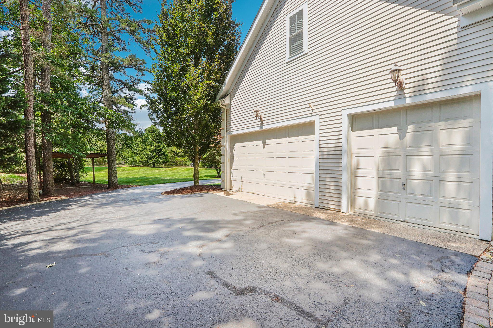 14 Somerton Sq