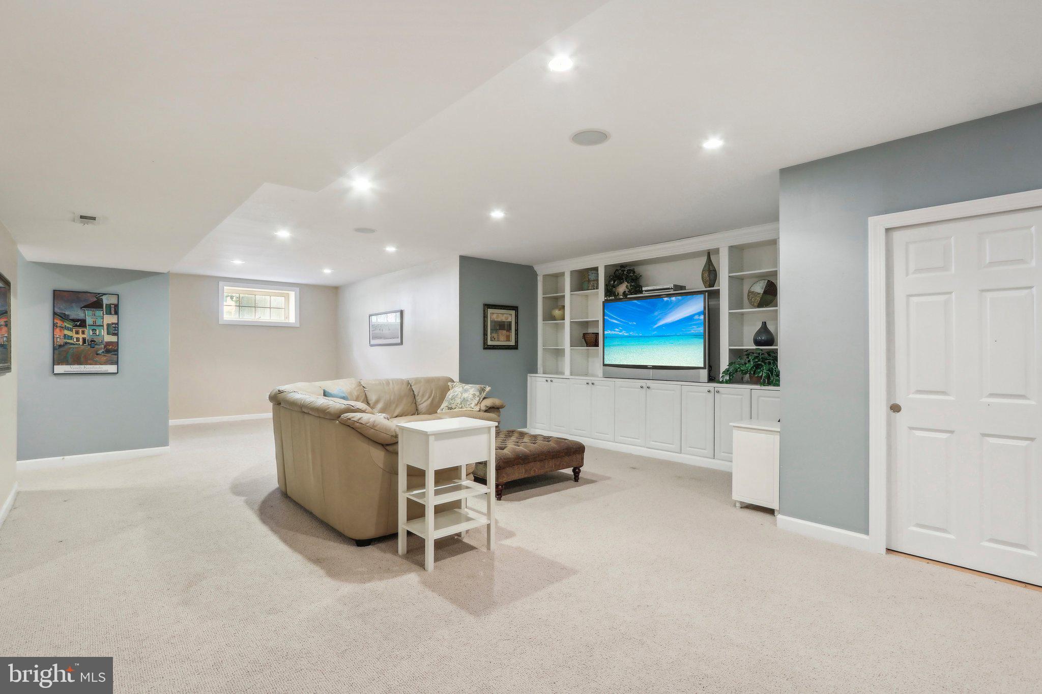 14 Somerton Sq