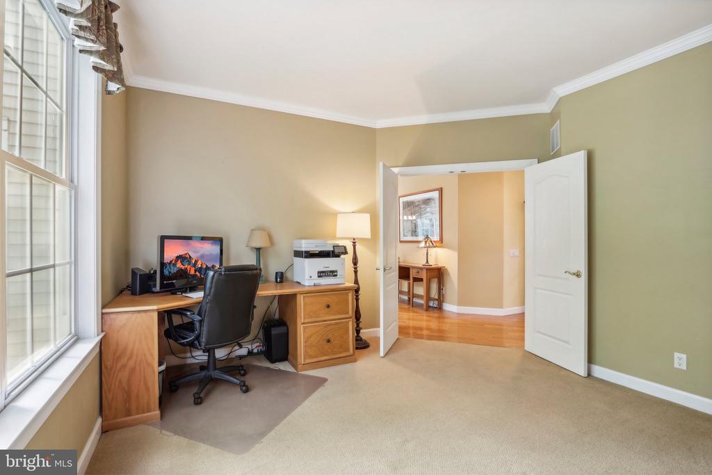 14 Somerton Sq