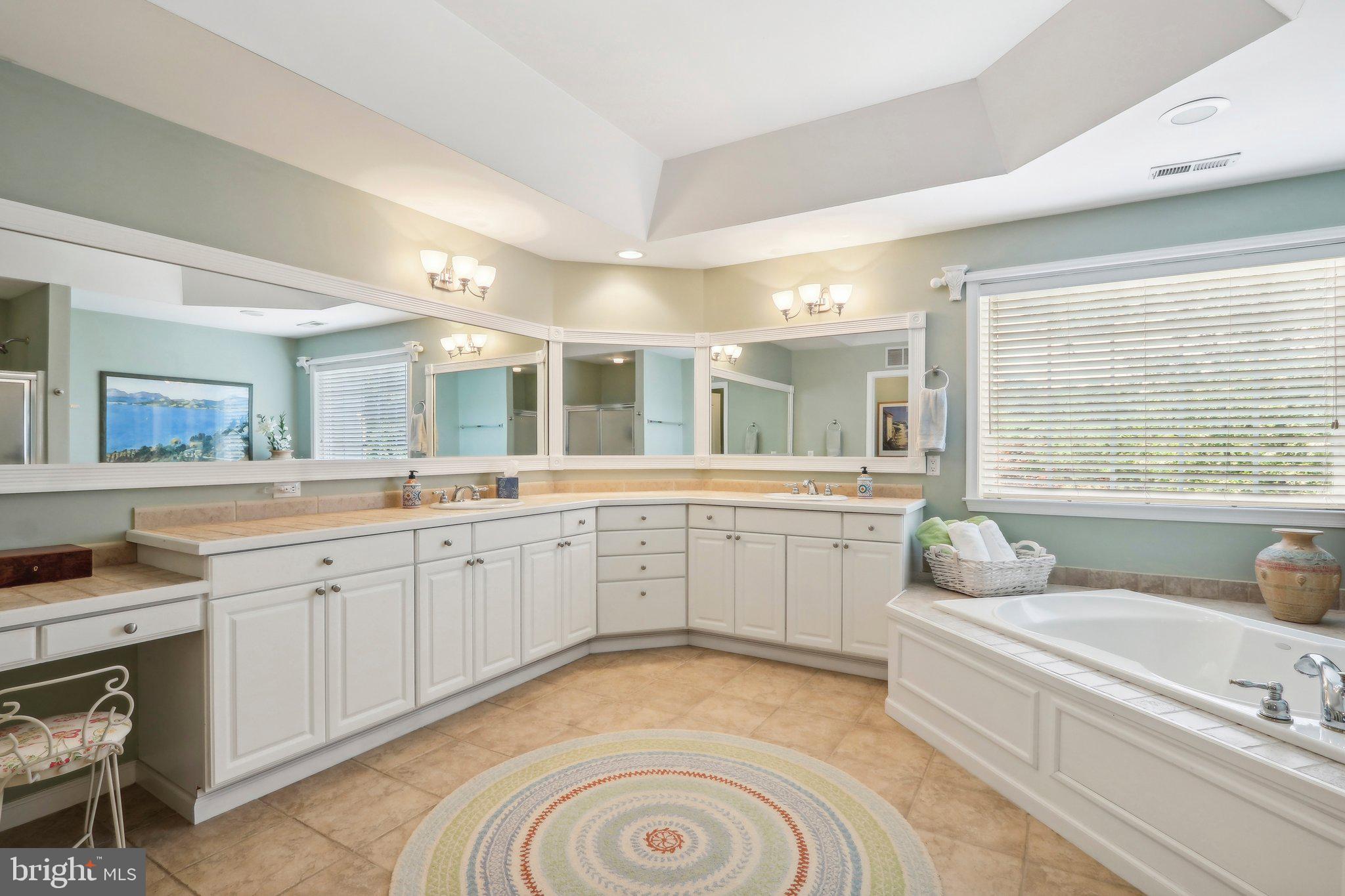 14 Somerton Sq