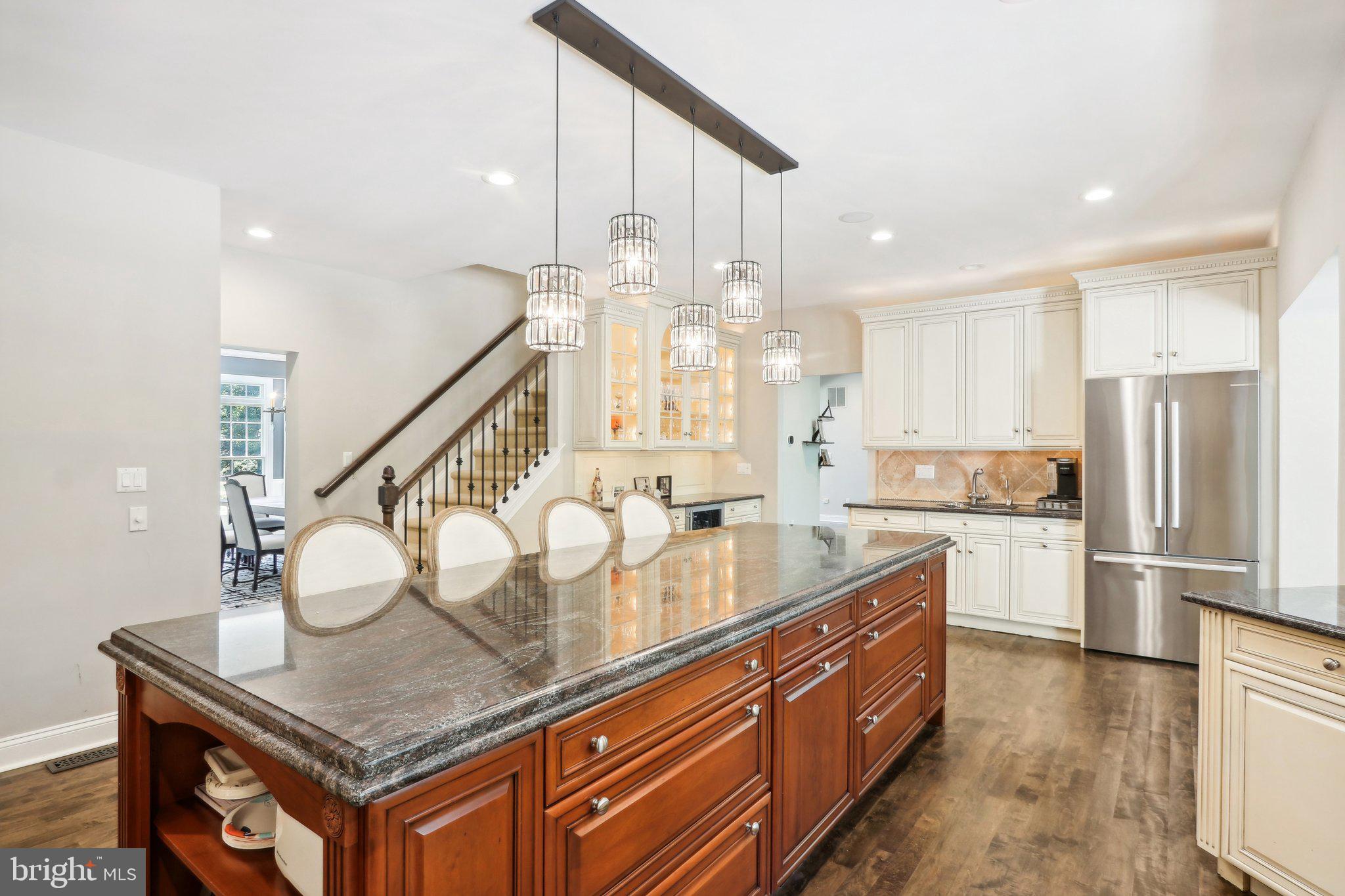 12 Brookwood Dr
