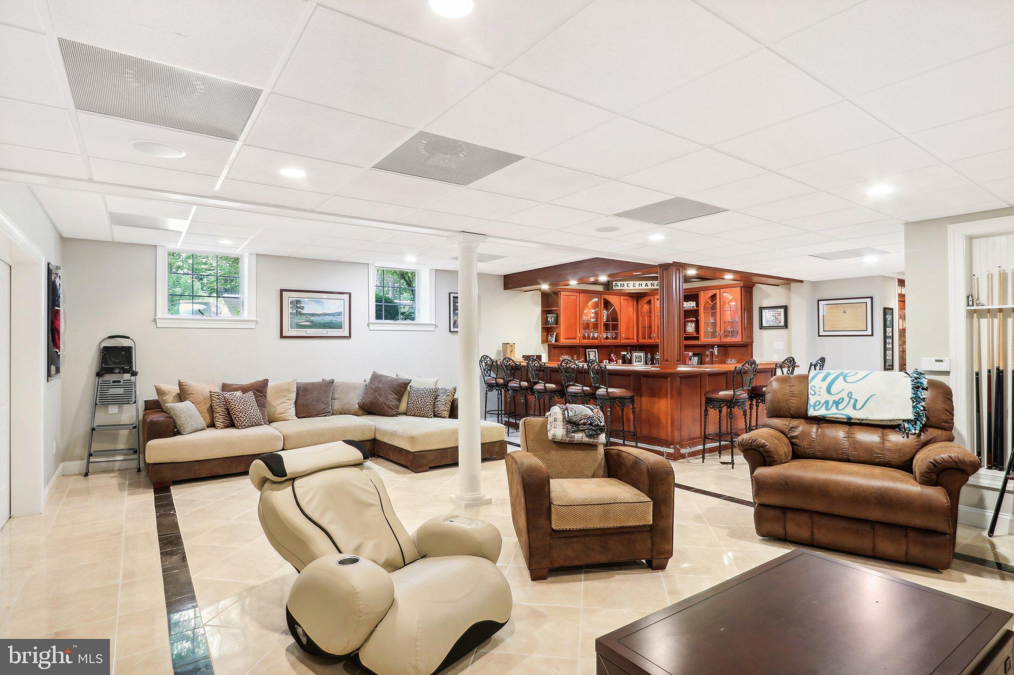 12 Brookwood Dr