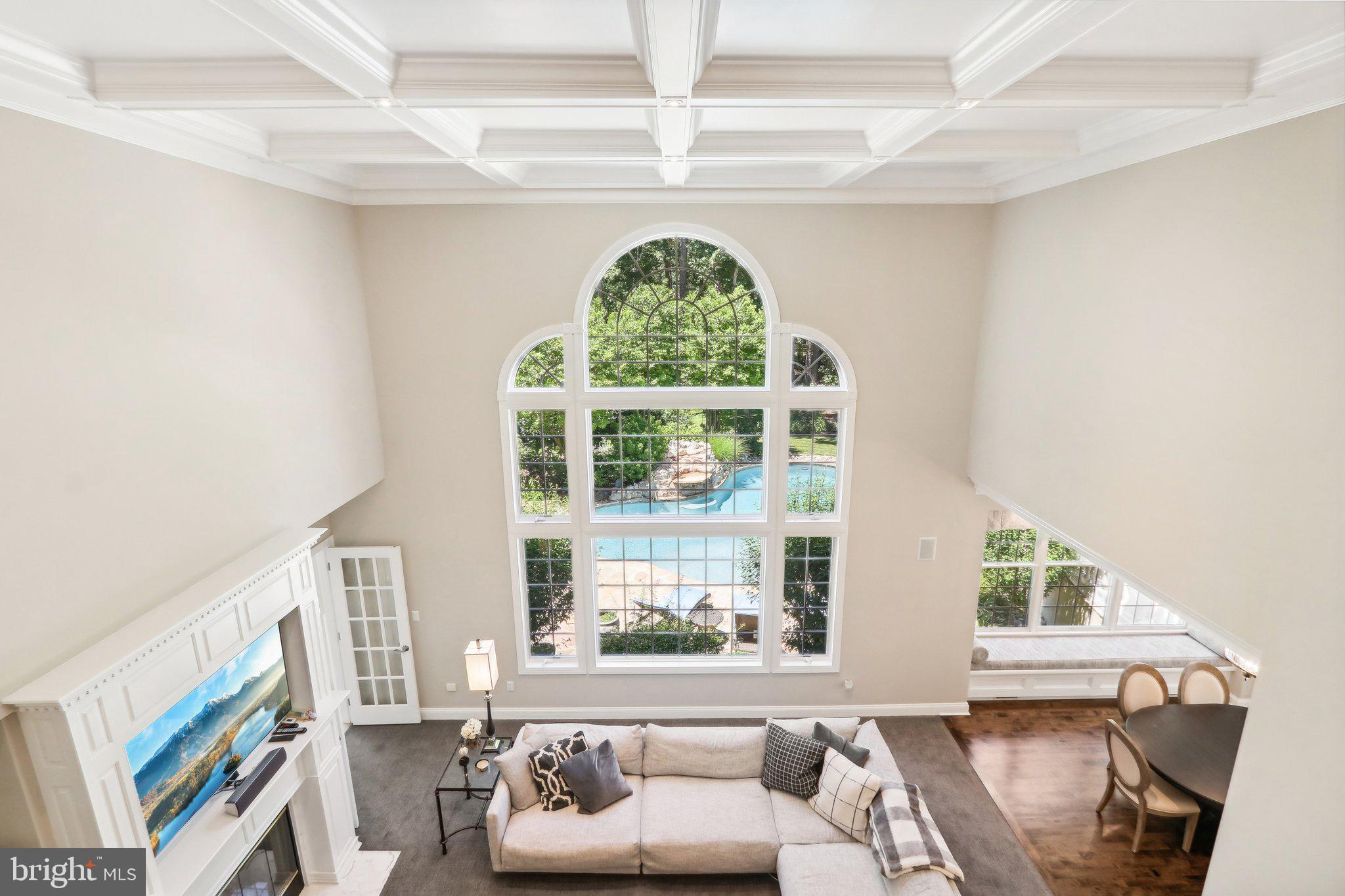 12 Brookwood Dr