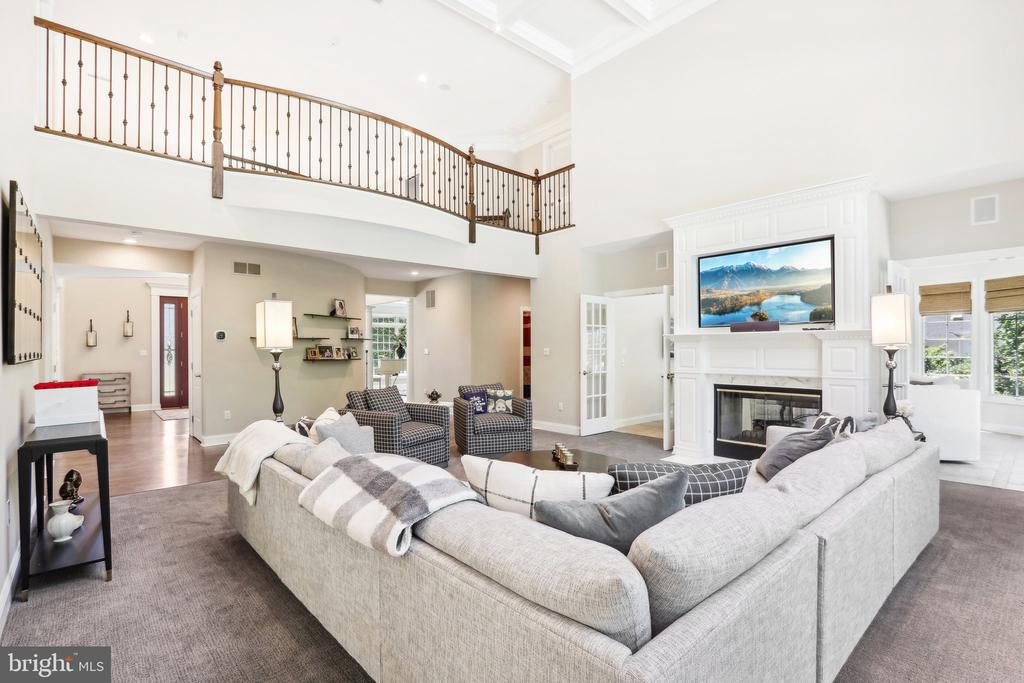 12 Brookwood Dr